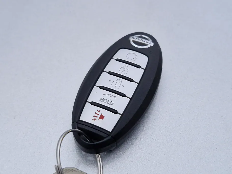 نيسان مكسيما SV 2021 