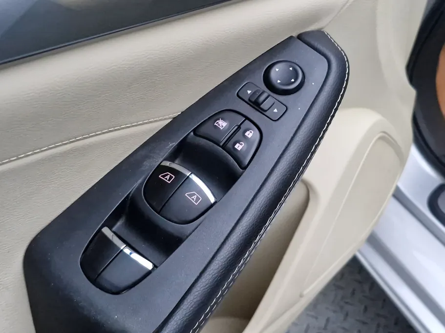 نيسان مكسيما SV 2021 