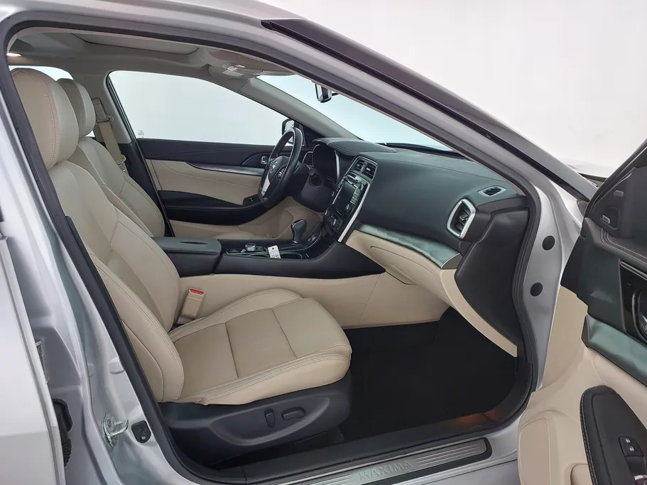 نيسان مكسيما SV 2021 