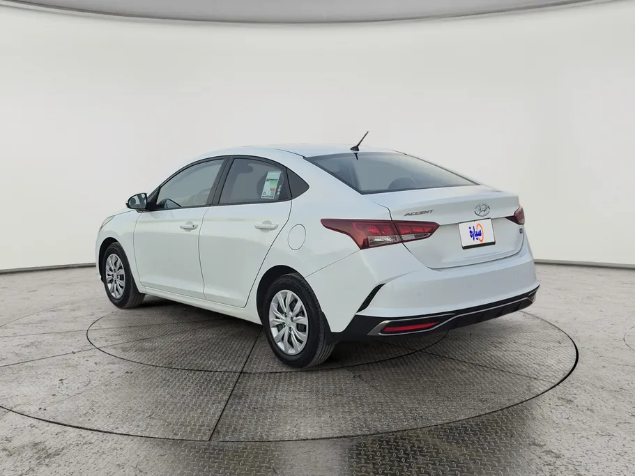 هيونداي اكسنت سمارت 2022 