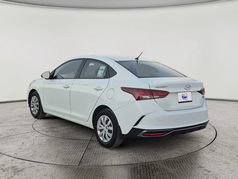 هيونداي اكسنت سمارت 2022 