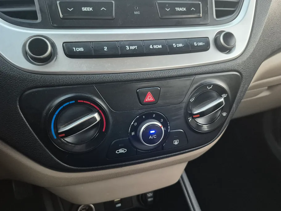 هيونداي اكسنت سمارت 2022 