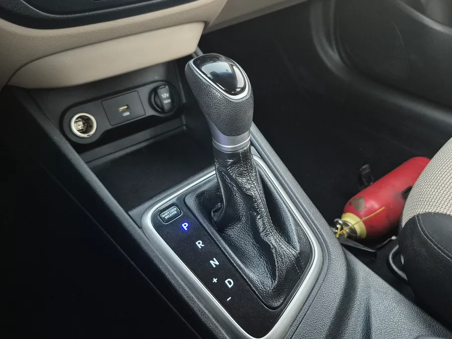 هيونداي اكسنت سمارت 2022 