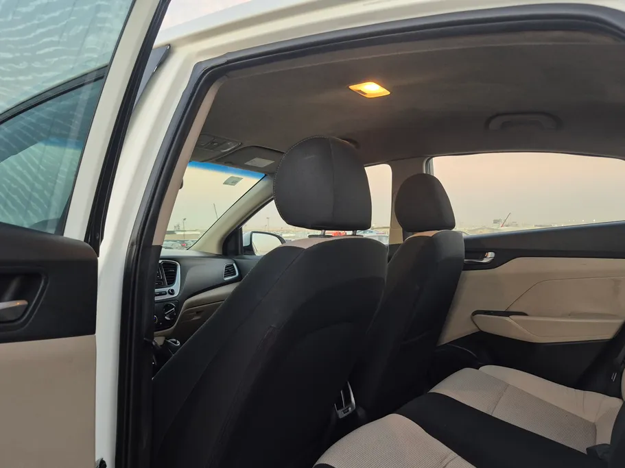 هيونداي اكسنت سمارت 2022 