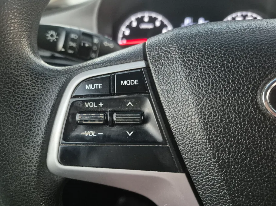 هيونداي اكسنت سمارت 2022 