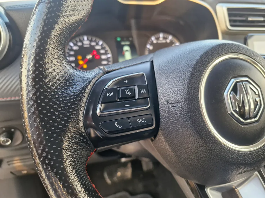 ام جي ZS STD 2023 