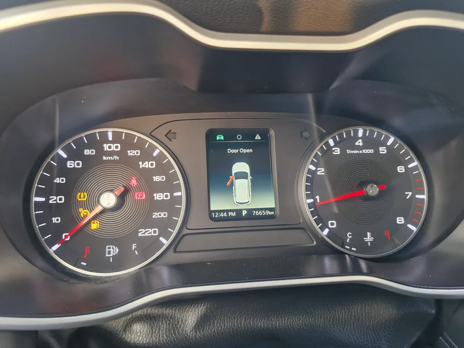 ام جي ZS STD 2023 