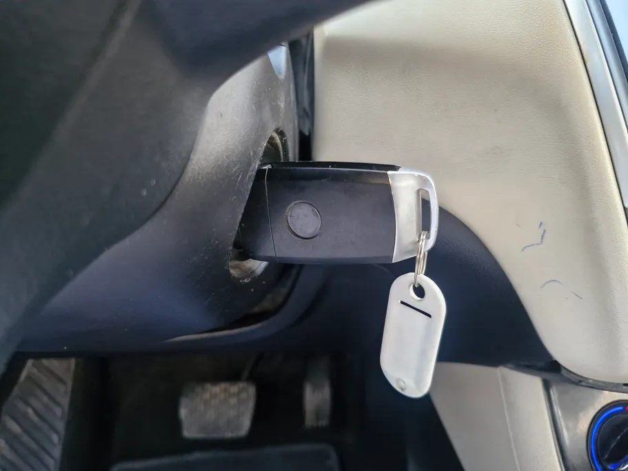 ام جي 5 STD 2022 