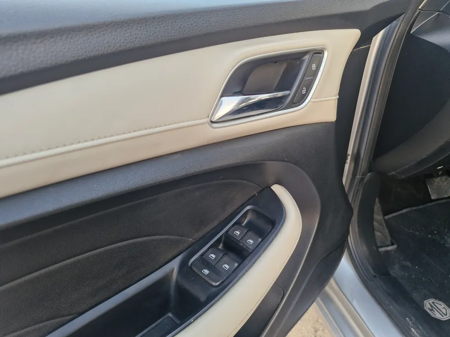 ام جي 5 STD 2022 