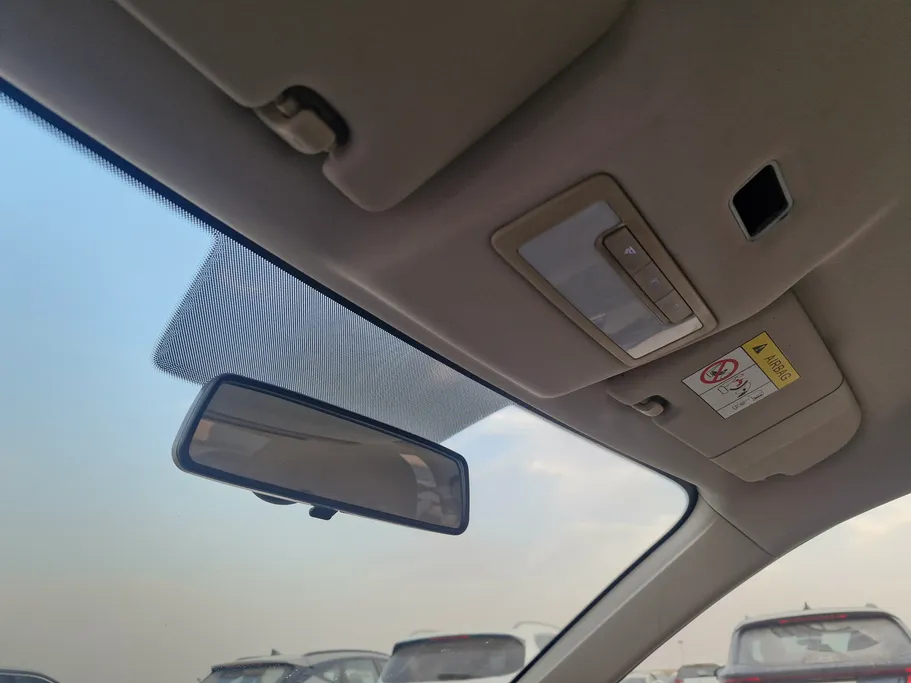 ام جي 5 STD 2022 