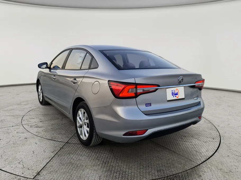 ام جي 5 STD 2022 