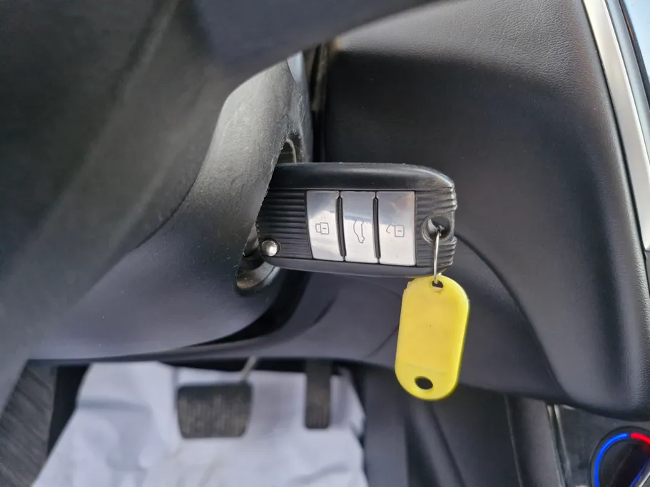 ام جي 5 STD 2022 