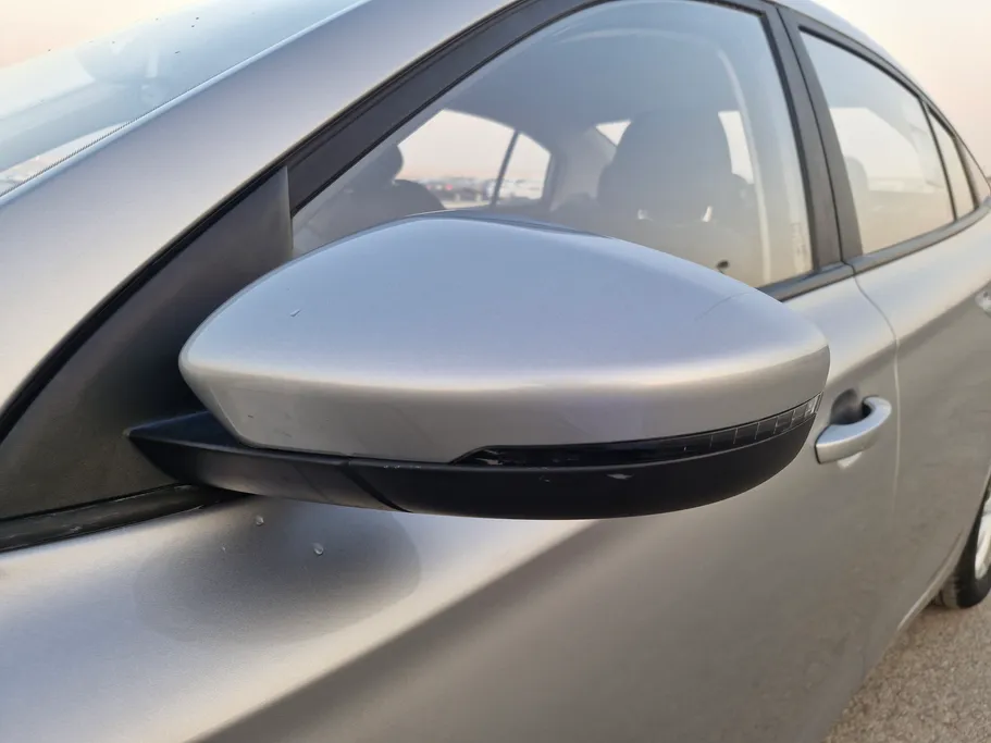 ام جي 5 STD 2022 