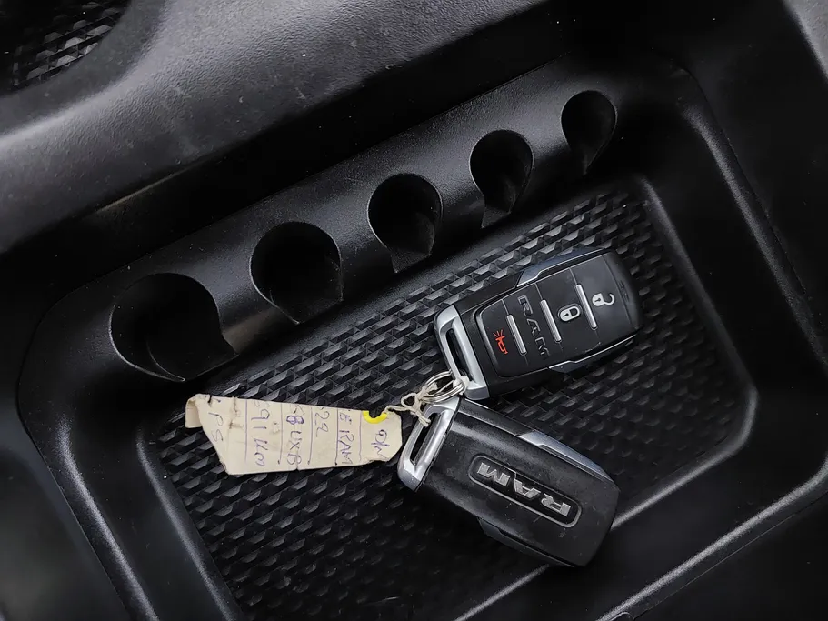 دودج رام BIGHORN 1500 2022 