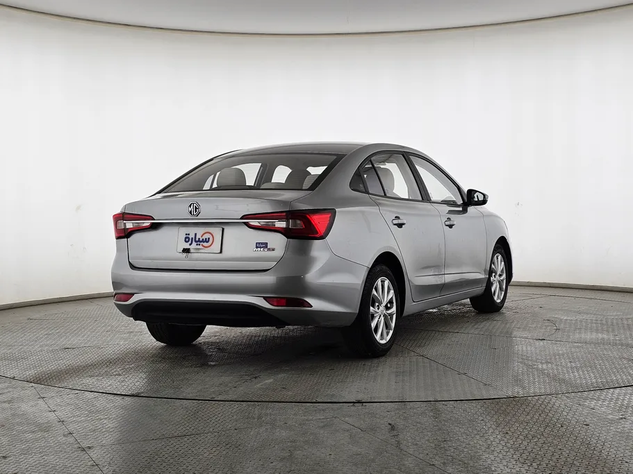 ام جي 5 STD 2022 