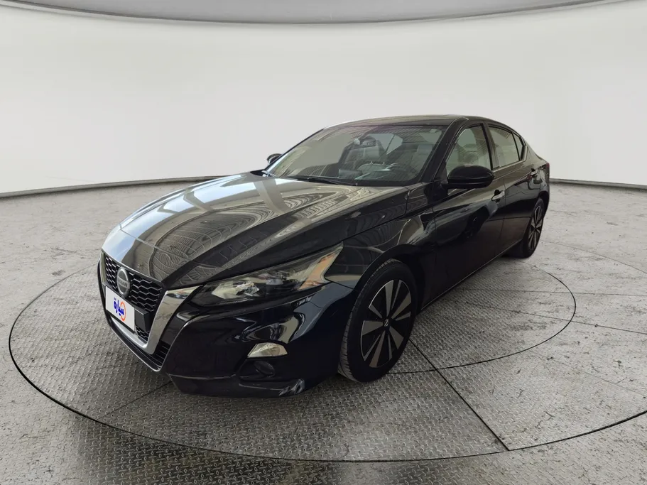 2022 Nissan Altima SV 