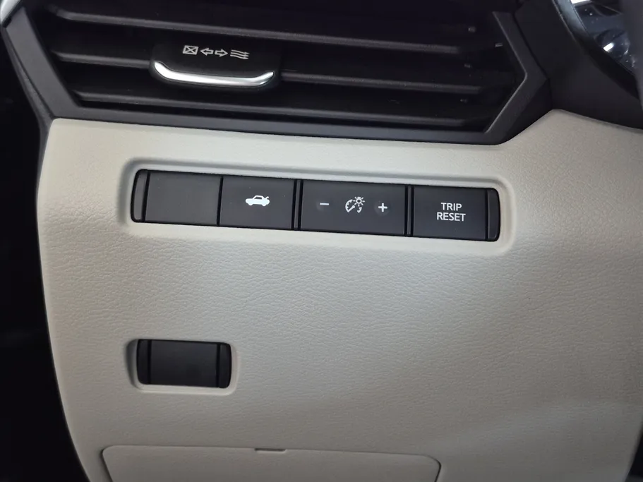 2022 Nissan Altima SV 