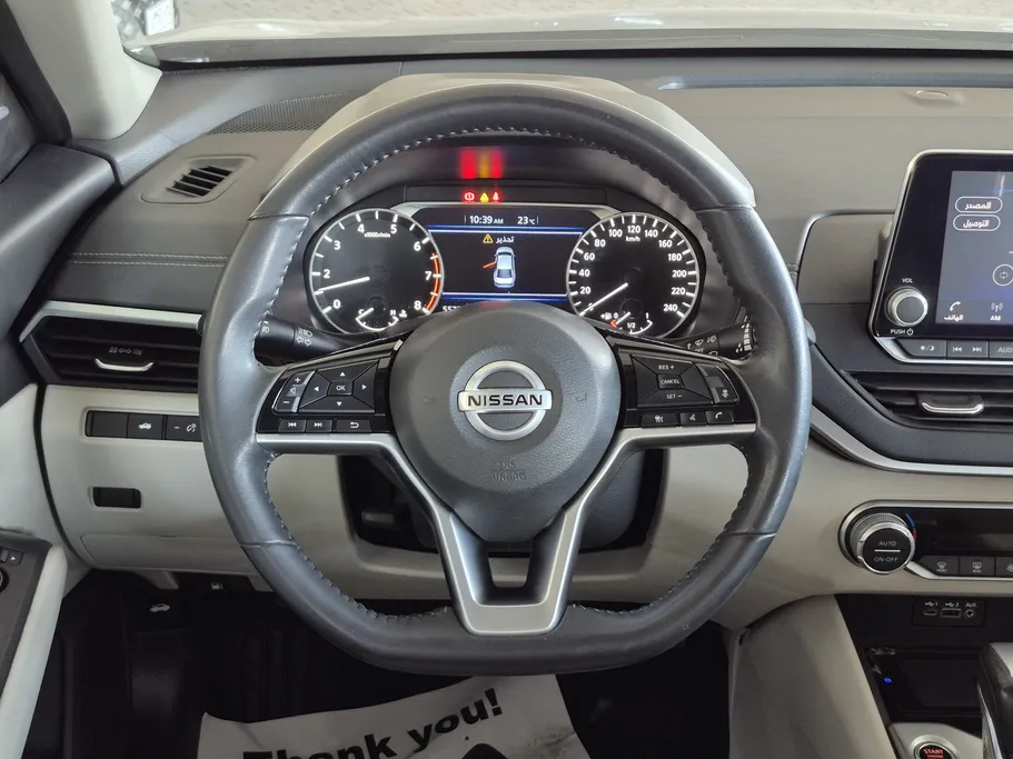 2022 Nissan Altima SV 