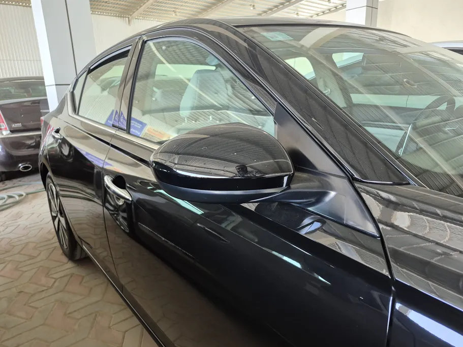 2022 Nissan Altima SV 