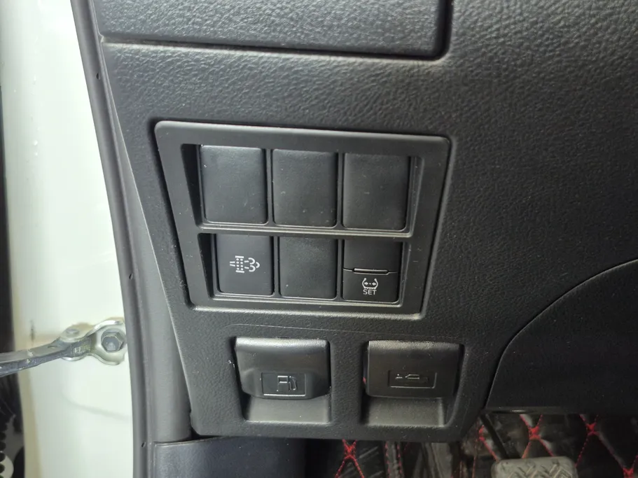 تويوتا هايلكس GL2 2025 