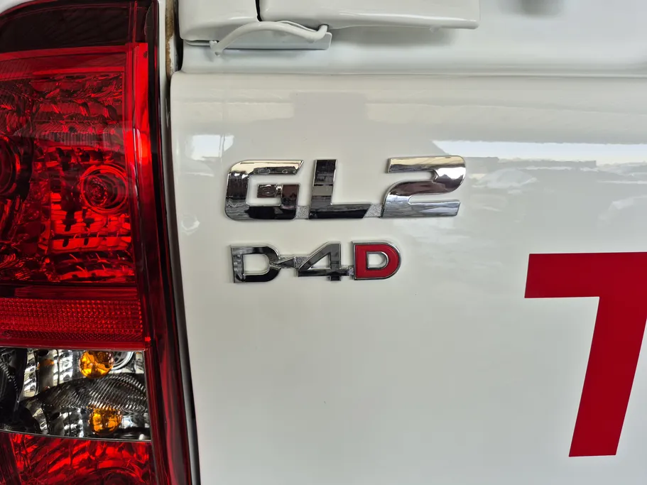 تويوتا هايلكس GL2 2025 