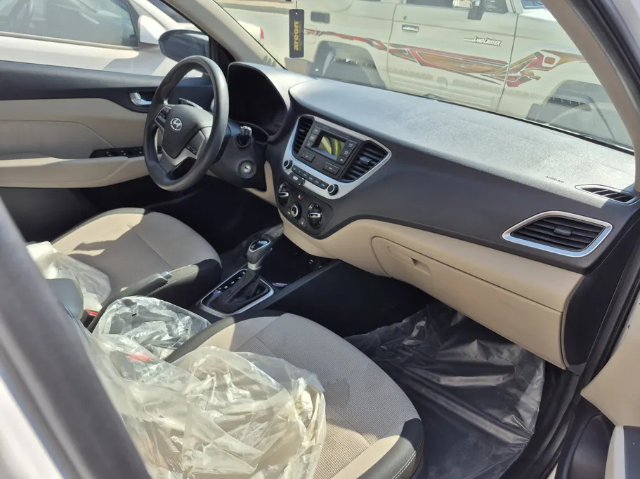 هيونداي اكسنت سمارت 2022 