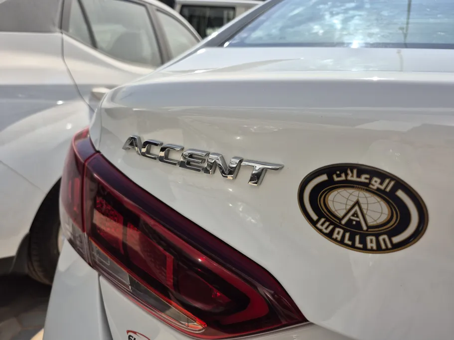 هيونداي اكسنت سمارت 2022 