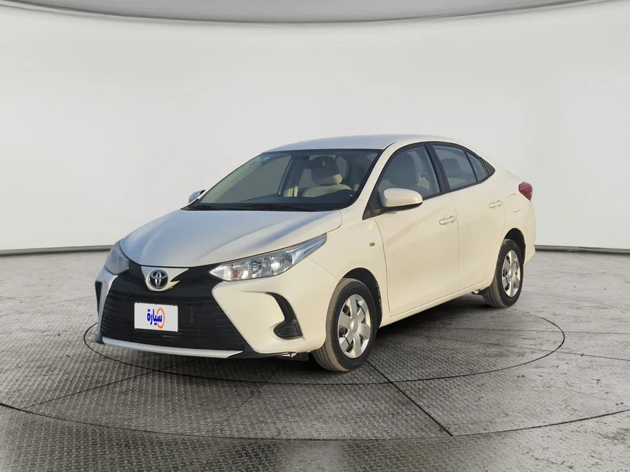 2022 Toyota Yaris  Y 