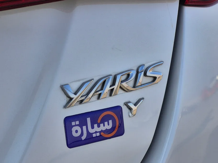 2022 Toyota Yaris  Y 