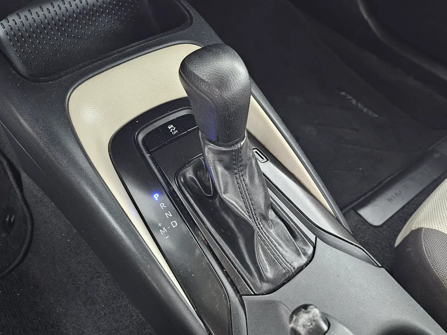 تويوتا كورولا XLI 2021 