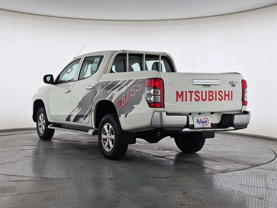 ميتسوبيشي L200 DC 4x4 2022 