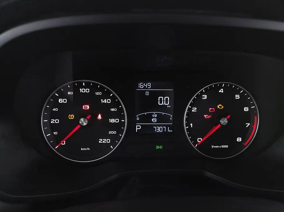 ام جي 5 STD 2022 