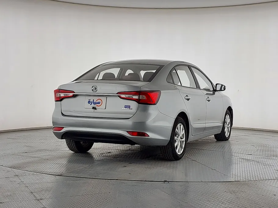 ام جي 5 STD 2022 