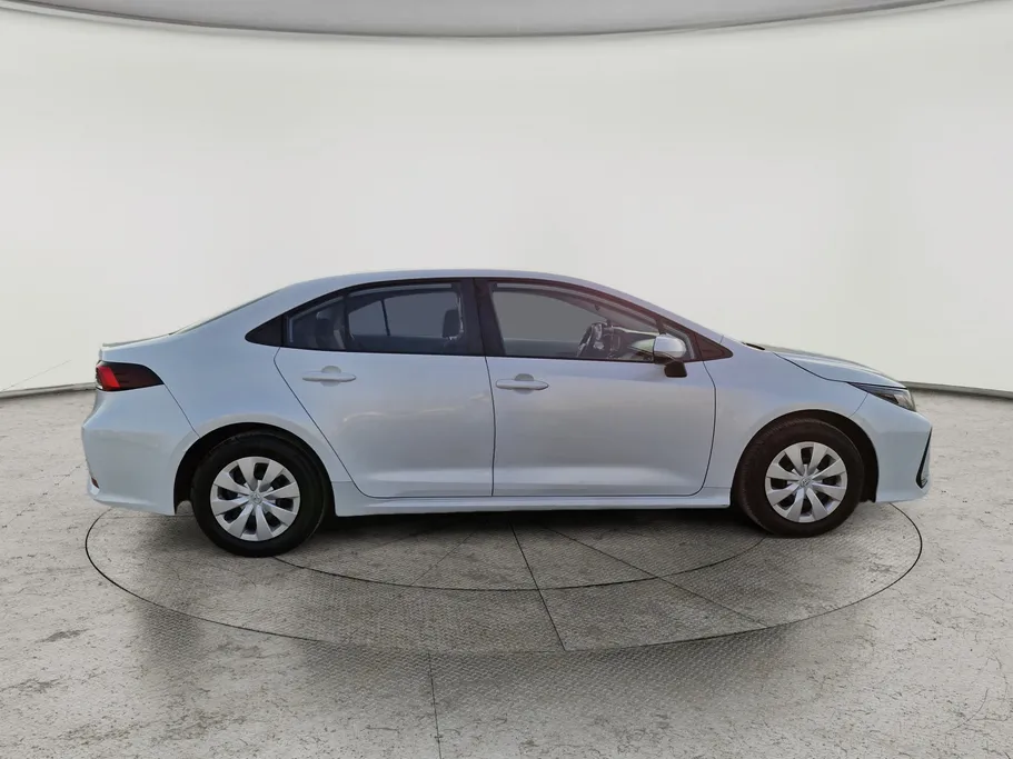 تويوتا كورولا XLI 2022 