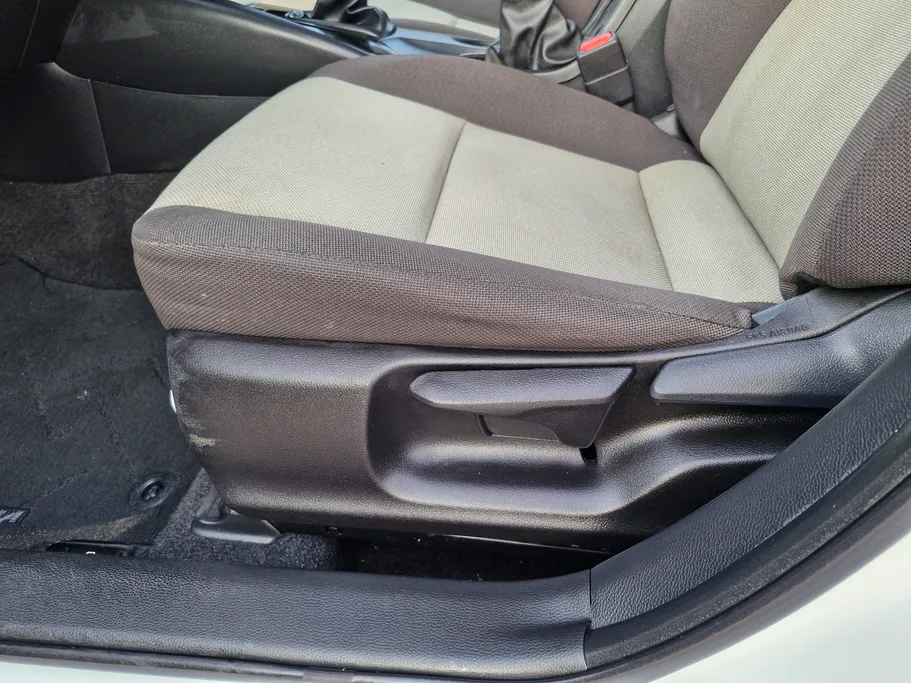 تويوتا كورولا XLI 2022 