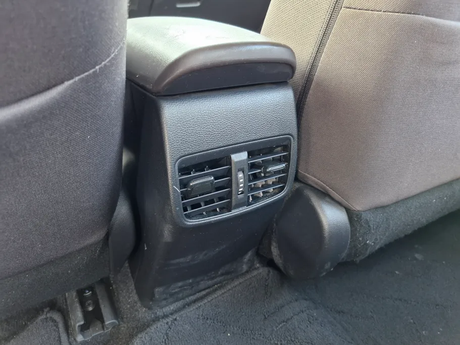 تويوتا كورولا XLI 2022 