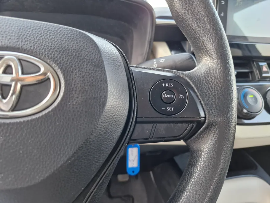 تويوتا كورولا XLI 2022 