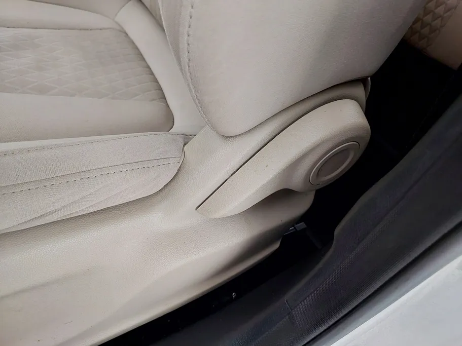 ام جي 5 STD 2022 