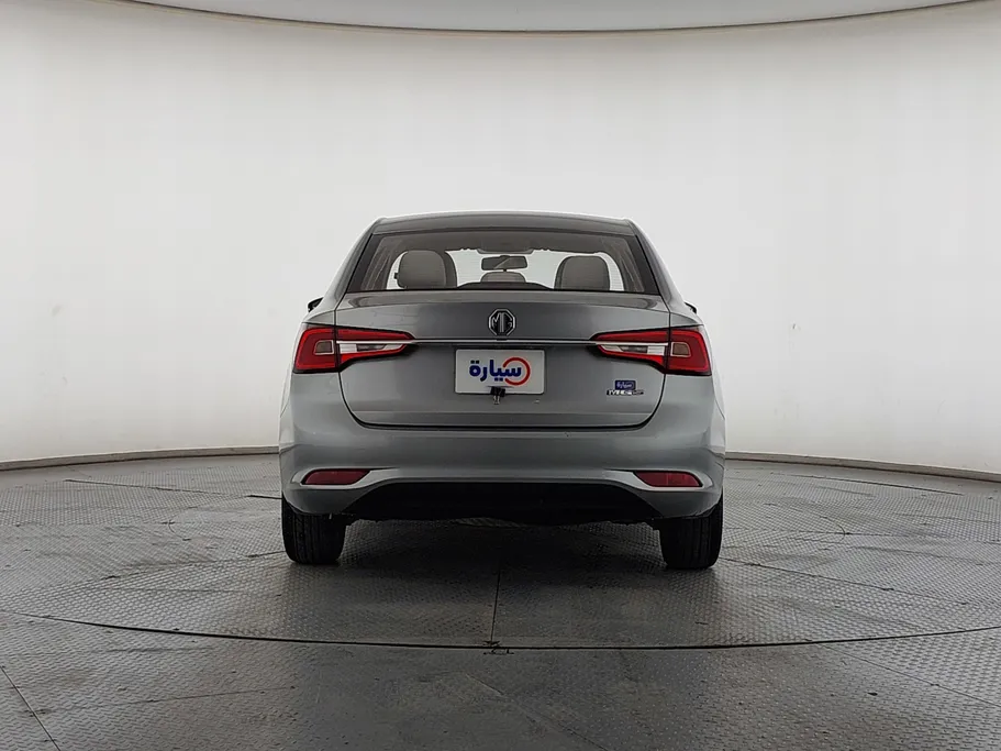 ام جي 5 STD 2022 