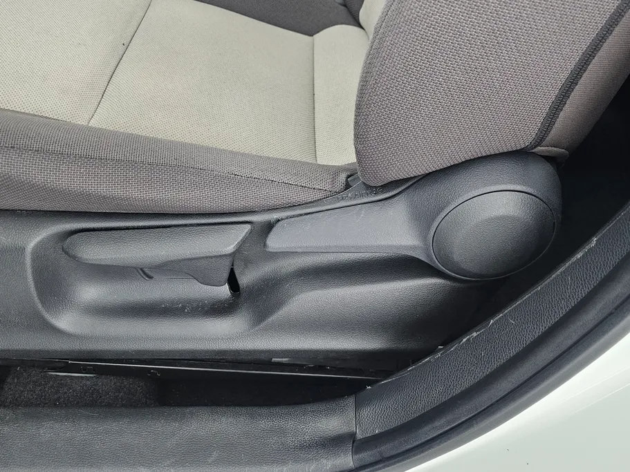 2023 Toyota Corolla XLI 