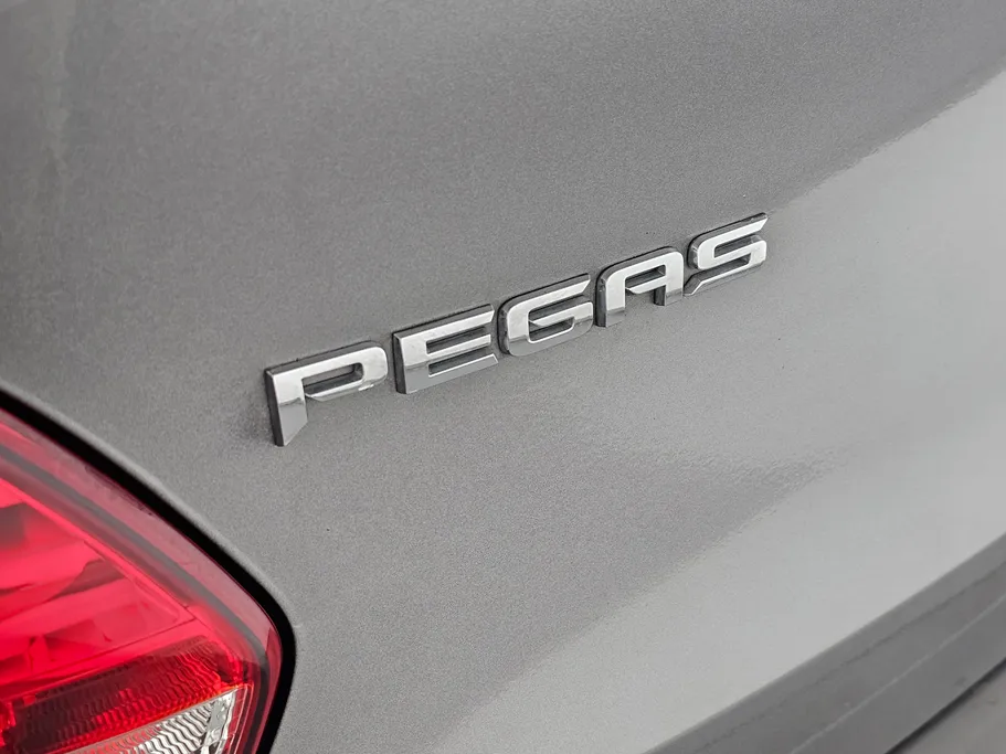 2022 Kia Pegas LX 