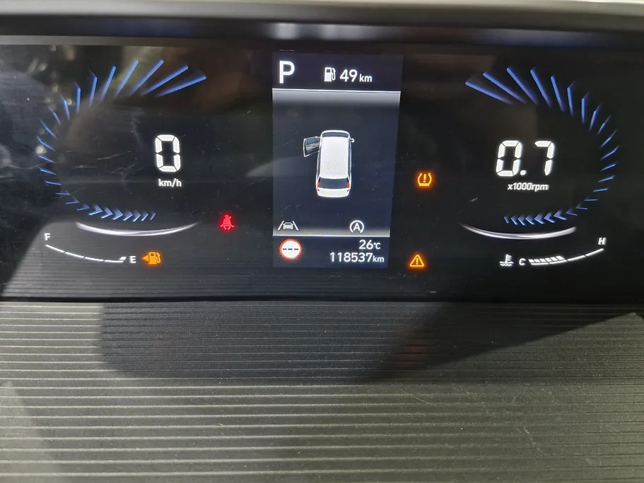 هيونداي ستاريا سمارت 11 مقاعد 2022 