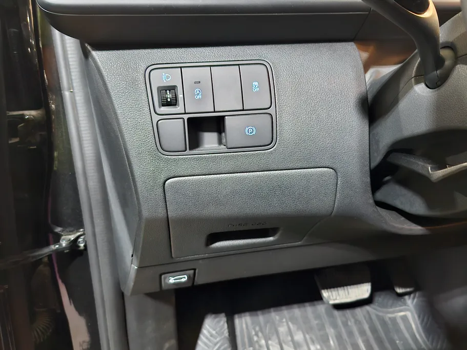 هيونداي ستاريا سمارت 11 مقاعد 2022 