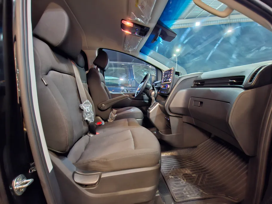 هيونداي ستاريا سمارت 11 مقاعد 2022 