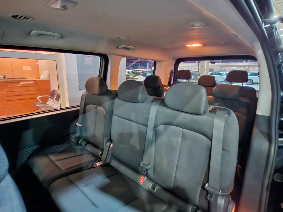 هيونداي ستاريا سمارت 11 مقاعد 2022 