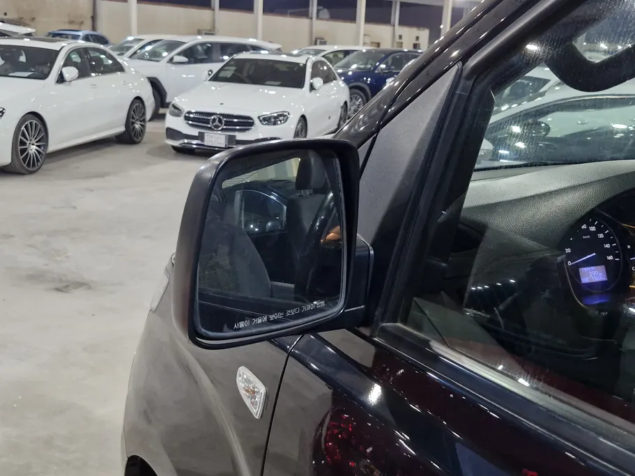 2021 Hyundai H1 passenger 