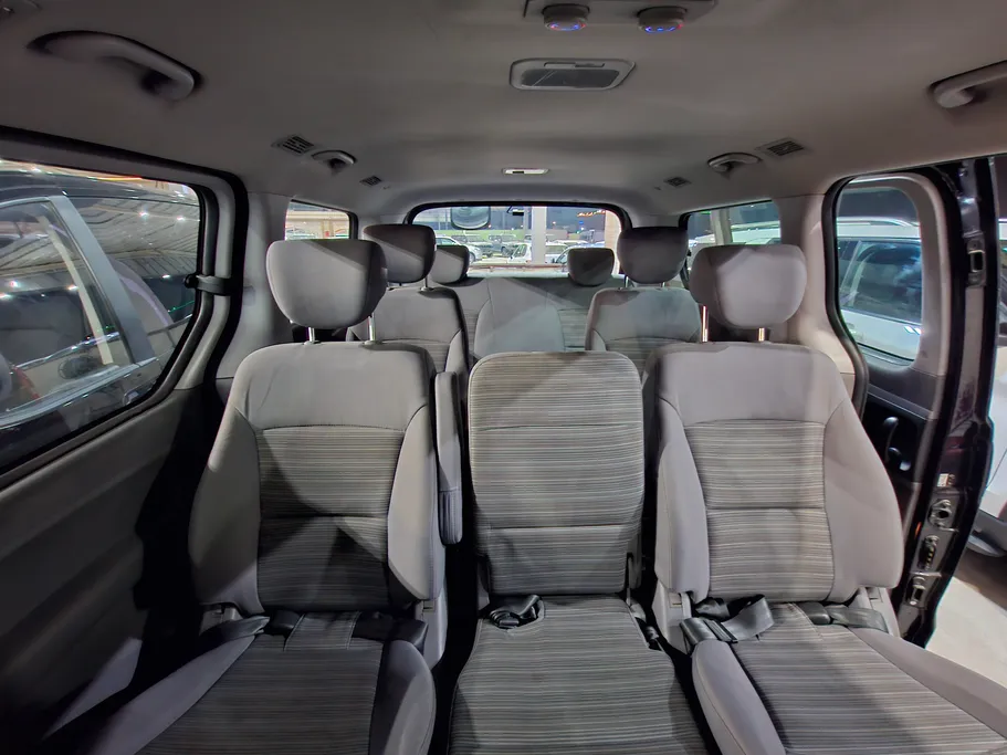 2021 Hyundai H1 passenger 