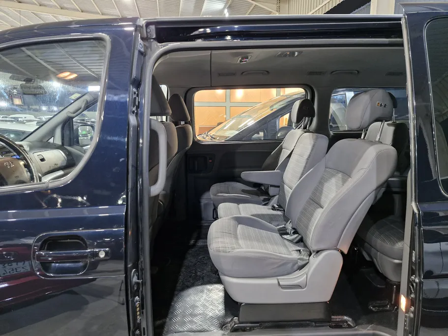 2021 Hyundai H1 passenger 