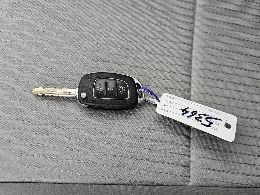 2023 Hyundai Grand i10 Fleet 