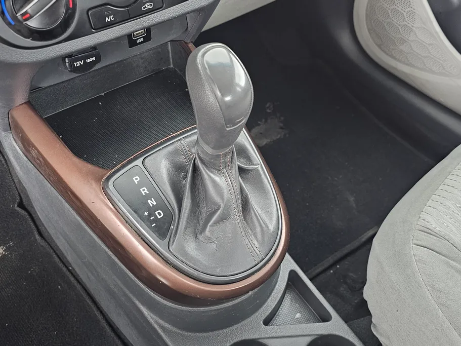 2023 Hyundai Grand i10 Fleet 